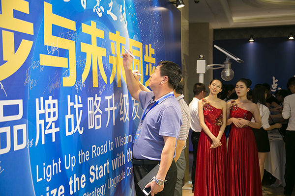 太陽能路燈，太陽能路燈廠家，太陽能路燈價格