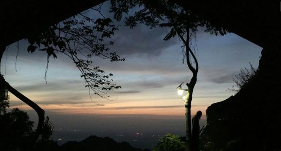 太陽能路燈電池板如何安裝？