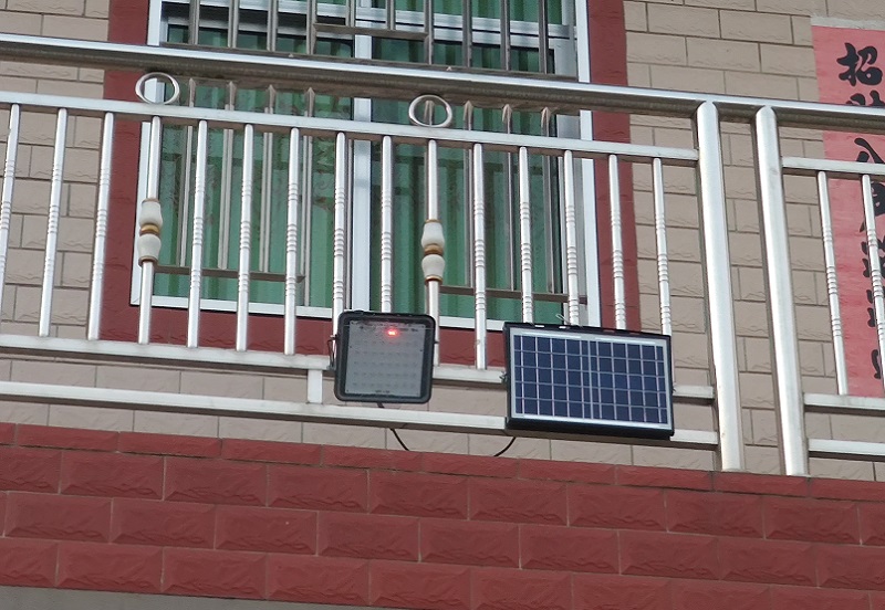 分體式太陽(yáng)能路燈的安裝調(diào)試步驟