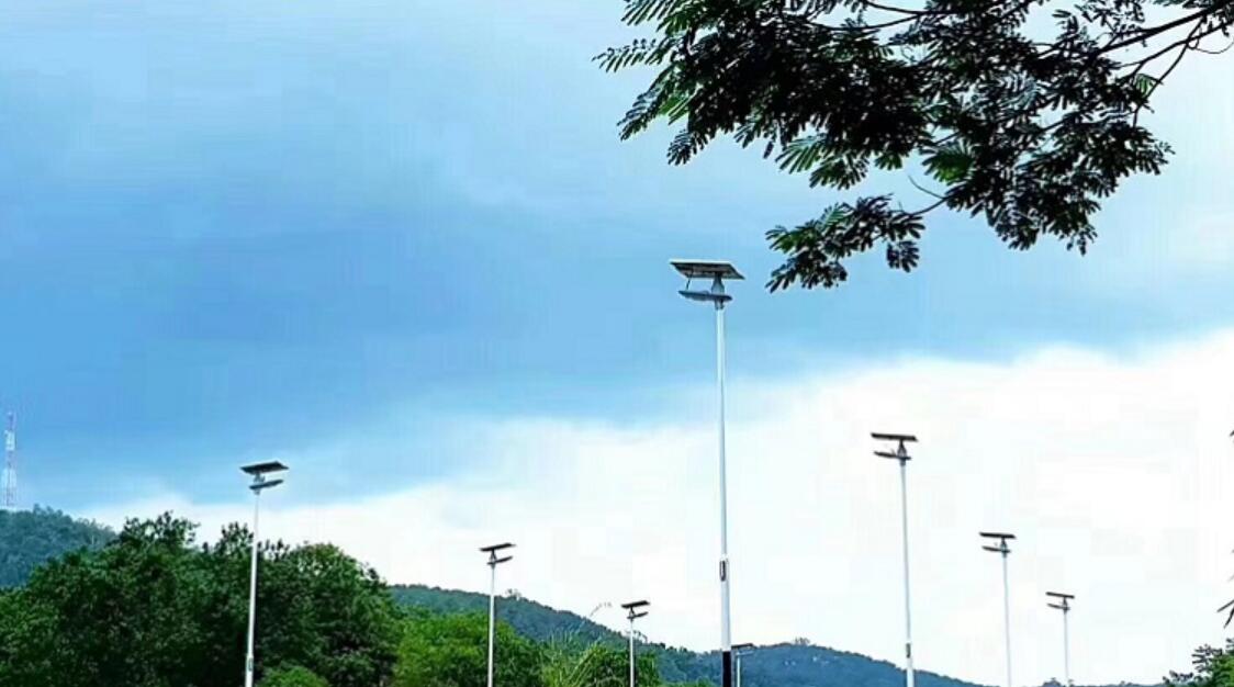 路燈桿為什么要鍍鋅金屬表面？