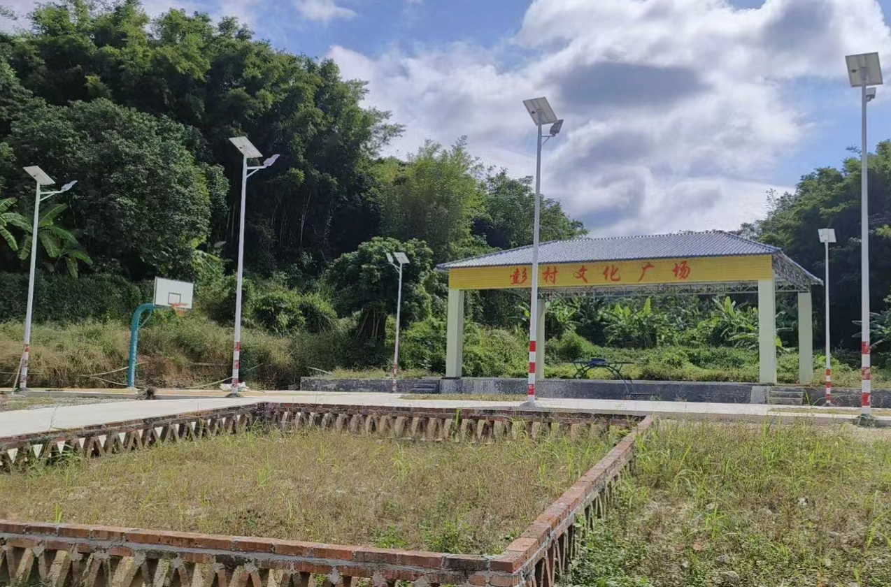 源碼：太陽能路燈閃爍怎么辦？