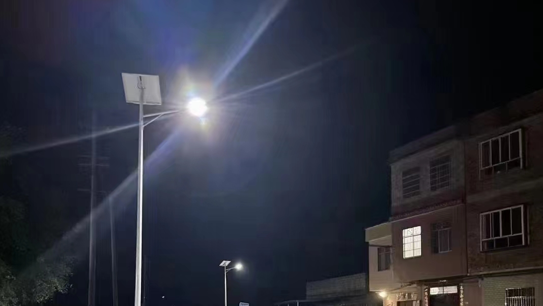 怎么樣選擇庭院燈的材質